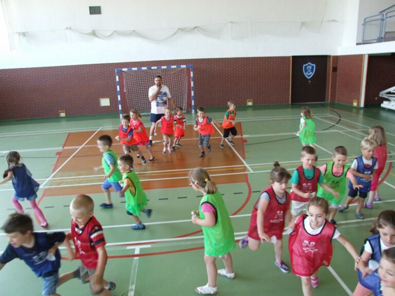 Przedszkolaki znów w Technikum na badmintonie