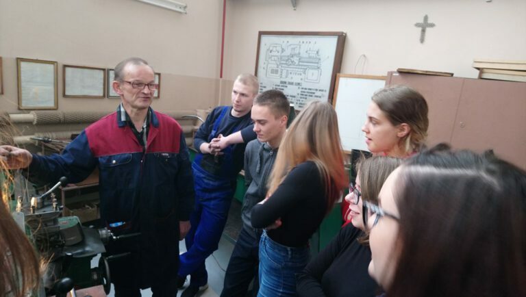 Doradztwo zawodowe dla licealistów