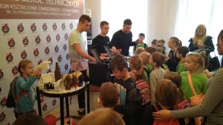 NAUKOBUS w Długich Starych