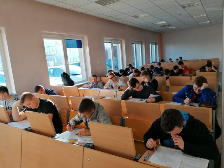 Osiągnięcia uczniów ZST-CKZiU w Olimpiadzie Wiedzy Elektrycznej i Elektronicznej EUROELEKTRA