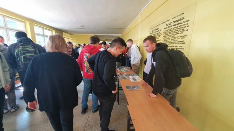 Kiermasz podręczników 2021 – relacja
