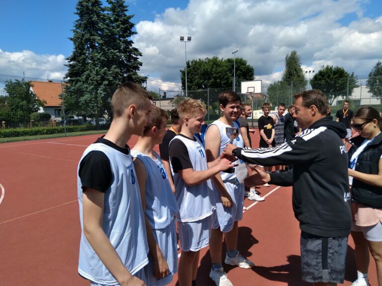 Wygrana w koszykówce 3×3 w Rejonie leszczyńskim  i awans do Finału Wojewódzkiego!!!