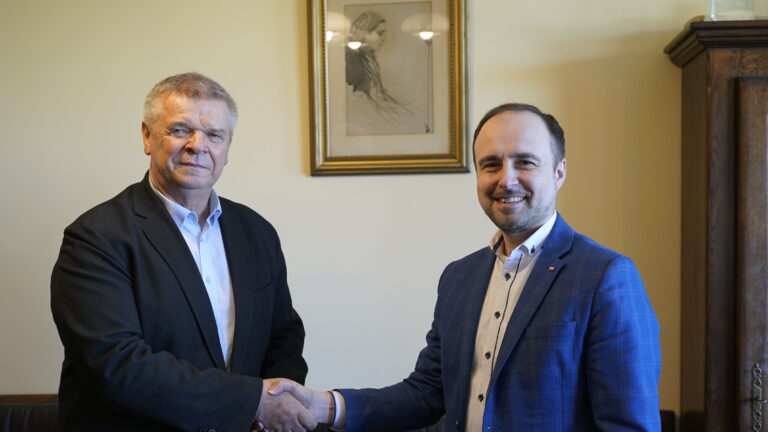 Nowy etap współpracy – szkoła łączy siły z Akademią Nauk Stosowanych w Lesznie.