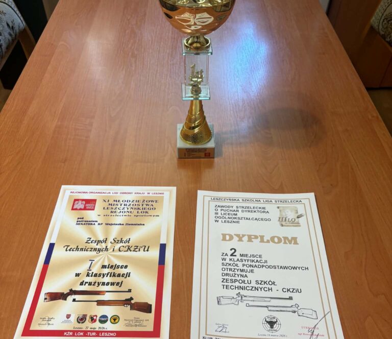 ZST ponownie na podium zawodów strzeleckich