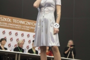 szmaragdowy guzik (80)